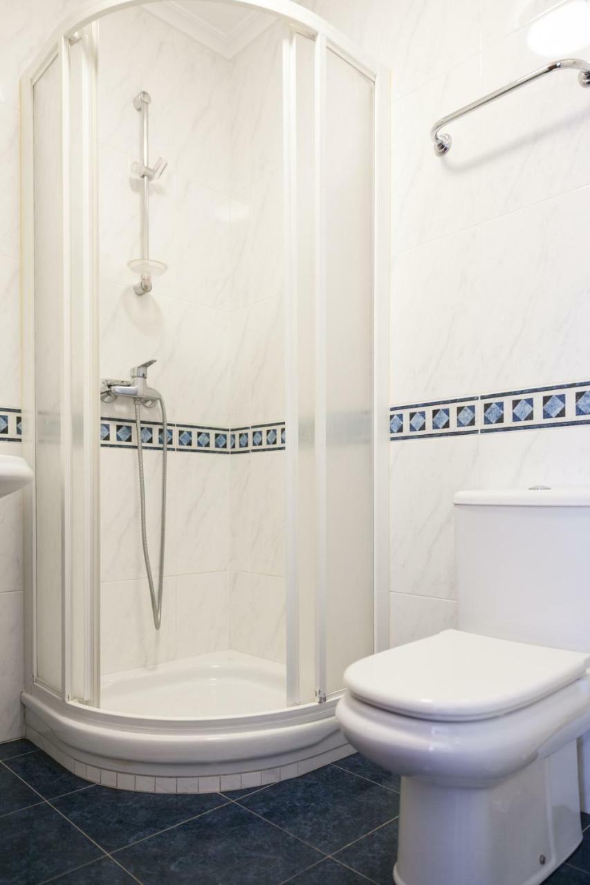 Zafiro Suites Сантяго де Компостела Екстериор снимка